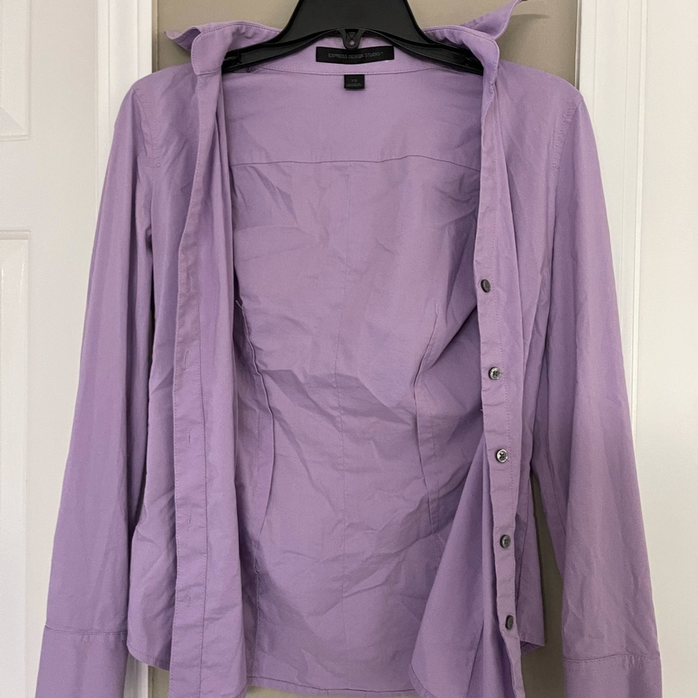 EXPRESS DESIGN STUDIO XS BUTTON UP LAVENDER PURPLE